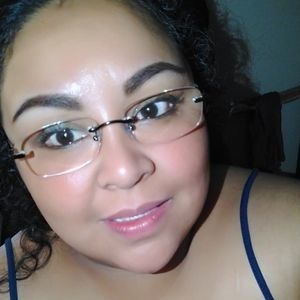 Meet your Posher, Lola